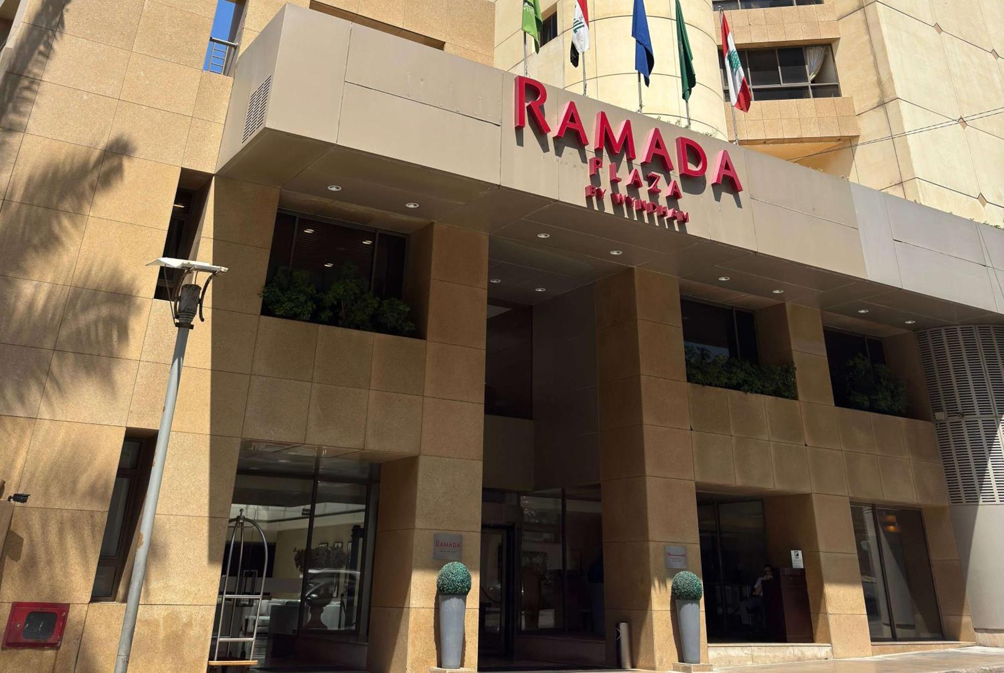 Ramada Plaza by Wyndham Beirut Raouche Beirute Exterior foto
