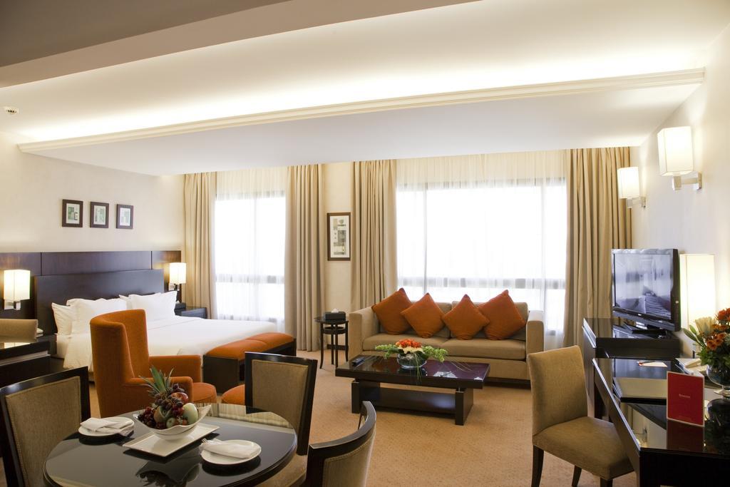 Ramada Plaza by Wyndham Beirut Raouche Beirute Quarto foto