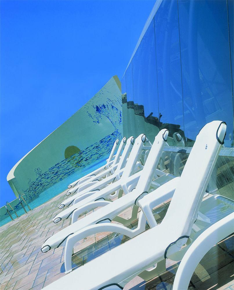 Ramada Plaza by Wyndham Beirut Raouche Beirute Exterior foto